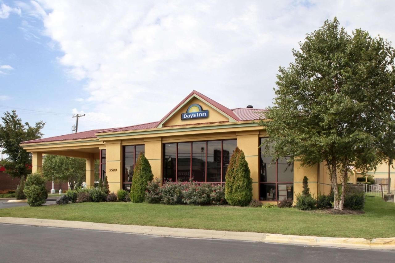 Days Inn By Wyndham Summerton Exterior foto